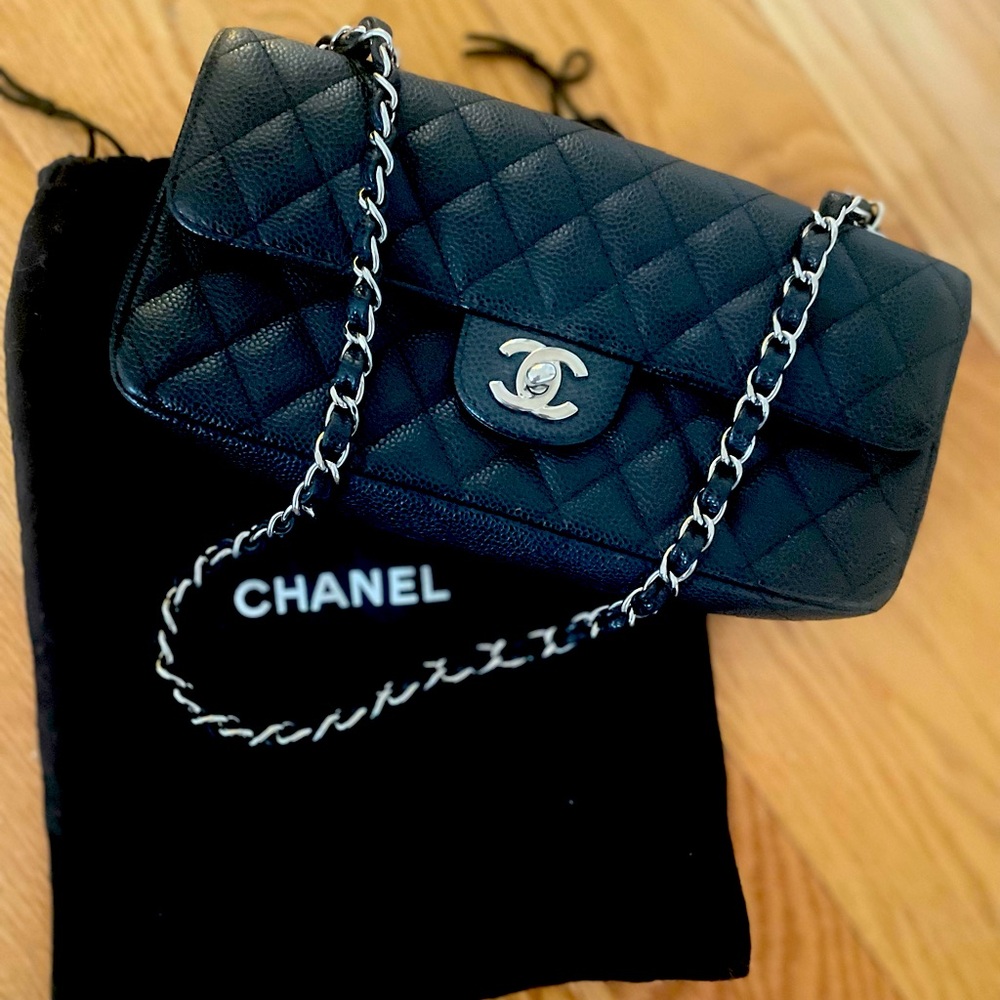 CHANEL single flap bag - silver hardware- EUC